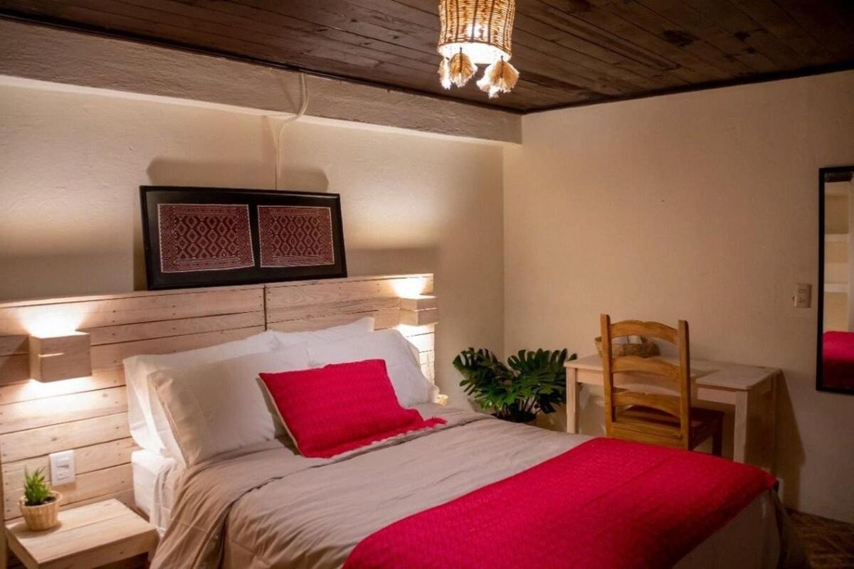 לינה וארוחת בוקר San Cristóbal de Las Casas Casa Cheleb מראה חיצוני תמונה